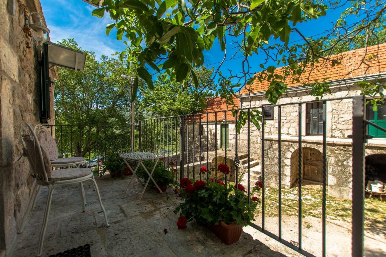 Holiday Home Godinj Donje Rascane Luaran gambar
